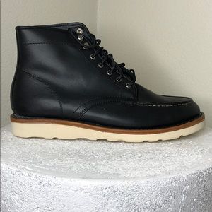 Brand New Thursday Boot